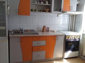 Apartament de vânzare 3 camere în Piatra-Neamt, Calea Romanului