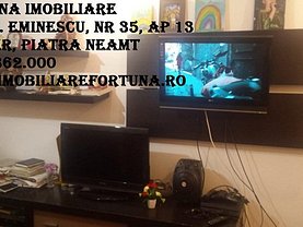 Apartament de vânzare 4 camere în Piatra-Neamt, Central