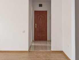Apartament de vânzare 3 camere în Piatra-Neamt, Darmanesti