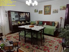Casa 5 camere în Piatra-Neamt, Central