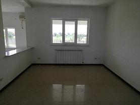 Casa 5 camere în Piatra-Neamt, Exterior Est