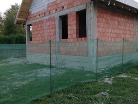 Casa 3 camere în Piatra-Neamt, Exterior Est