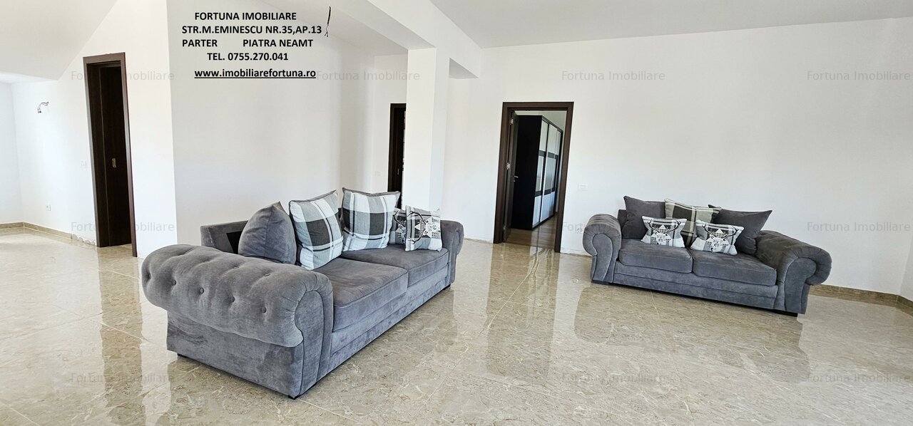 Proprietate moderna si eleganta, in cadru natural, toate facilitatile,D-va Rosie