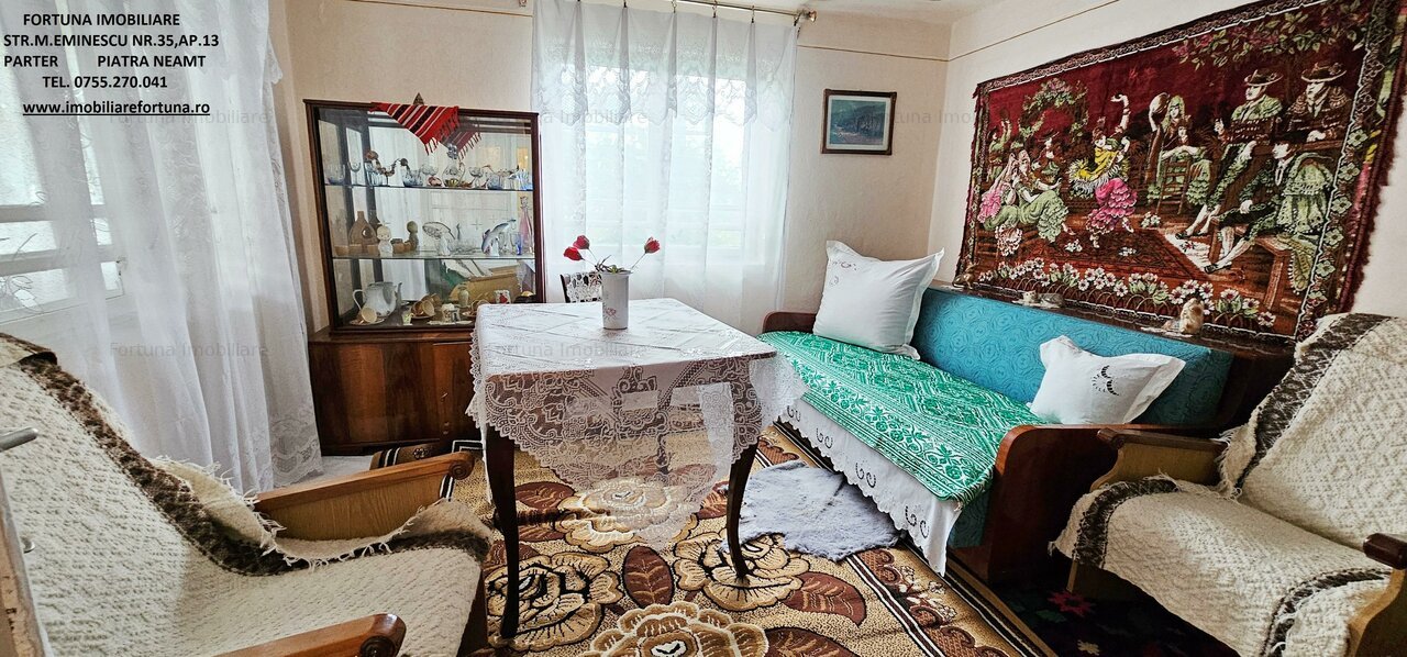 Proprietate Roznov,casa+anexe+teren 3630 mp