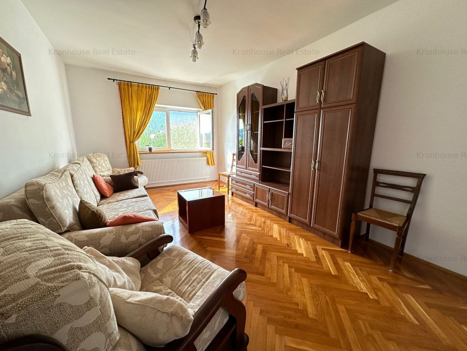 Apartament elegant, in centru istoric, cu priveliste spre Tampa