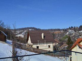 Apartament de vânzare 3 camere, în Braşov, zona Centrul Istoric