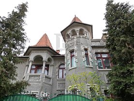 Apartament de închiriat 3 camere, în Brasov, zona Central