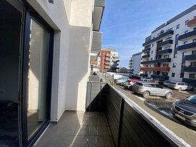 Apartament de închiriat 3 camere, în Braşov, zona Bartolomeu