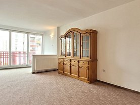 Apartament de închiriat 3 camere, în Braşov, zona Centrul Civic