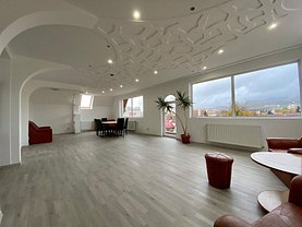 Casa de închiriat 6 camere, în Braşov, zona Blumăna