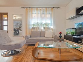 Casa de vânzare 4 camere, în Braşov, zona Stupini