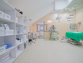 Închiriere spaţiu comercial