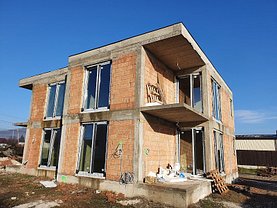 Casa de vânzare 3 camere, în Targu Mures, zona Unirii