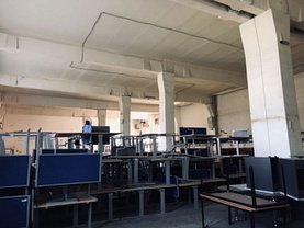 Vânzare spaţiu industrial