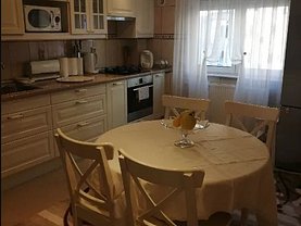 Apartament de închiriat 3 camere, în Bucuresti, zona Unirii