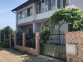 Casa de vânzare 4 camere, în Domnesti
