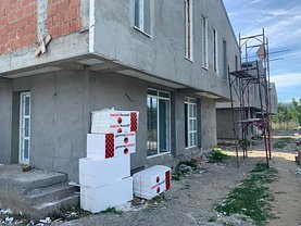 Casa de vânzare 4 camere, în Tunari