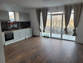 Casa de inchiriat 4 camere, în Tunari