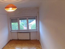 Apartament de închiriat 3 camere, în Brasov, zona Centrul Civic