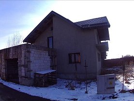 Casa de vânzare 4 camere, în Brasov, zona Stupini