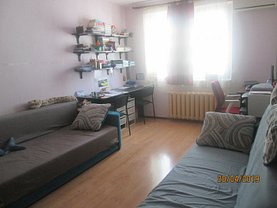 Apartament de vânzare 3 camere, în Bucuresti, zona 1 Decembrie 1918