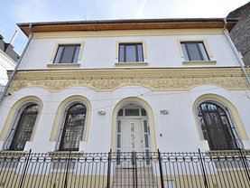 Casa de închiriat 12 camere, în Bucuresti, zona Universitate