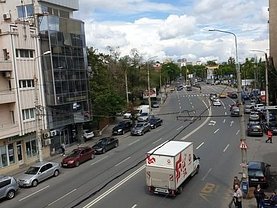 Apartament de vânzare 3 camere, în Bucuresti, zona Cotroceni