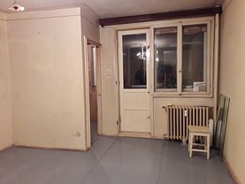 Garsonieră de vânzare, în Bucuresti, zona Baba Novac