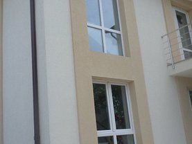 Apartament de vânzare 3 camere, în Bucureşti, zona Bucureştii Noi