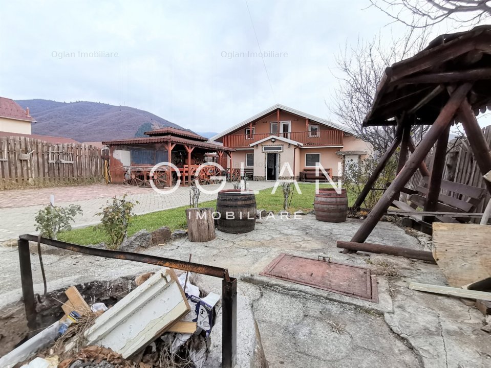 Casa de vacanta, 3 camere, zona de munte, Sibiu - imaginea 0 + 1