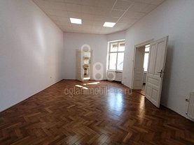 Închiriere birou