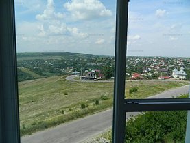 Apartament de inchiriat 3 camere, în Iasi, zona Central
