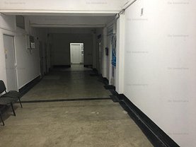 Vânzare spaţiu comercial