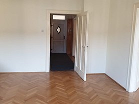 Apartament de închiriat 2 camere, în Cluj-Napoca, zona Central