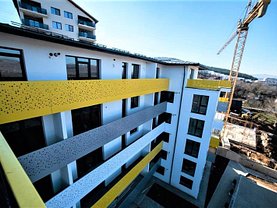 Apartament de vânzare 3 camere, în Cluj-Napoca, zona Manastur