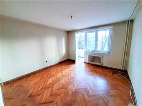Apartament de vânzare 3 camere, în Cluj-Napoca, zona Gheorgheni