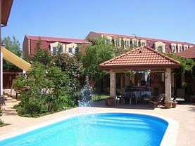 Casa de vânzare 7 camere, în Bucureşti, zona Pipera