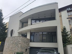 Casa de vânzare 8 camere, în Bucureşti, zona Şoseaua Nordului