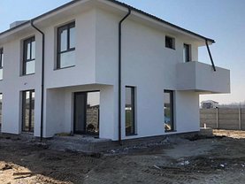 Casa de vânzare 4 camere, în Otopeni, zona Central