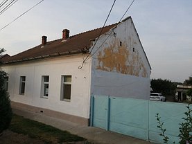 Casa de vânzare 5 camere, în Peciu Nou