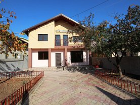 Casa de vânzare 7 camere, în Pantelimon, zona Central