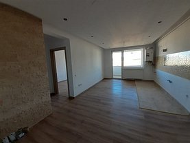 Apartament de vânzare 2 camere, în Floresti