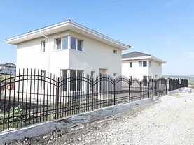 Casa de vânzare 4 camere, în Apahida