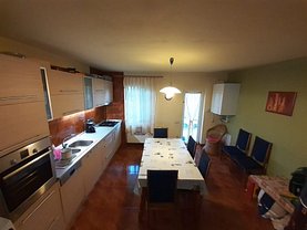 Casa de vânzare 5 camere, în Apahida