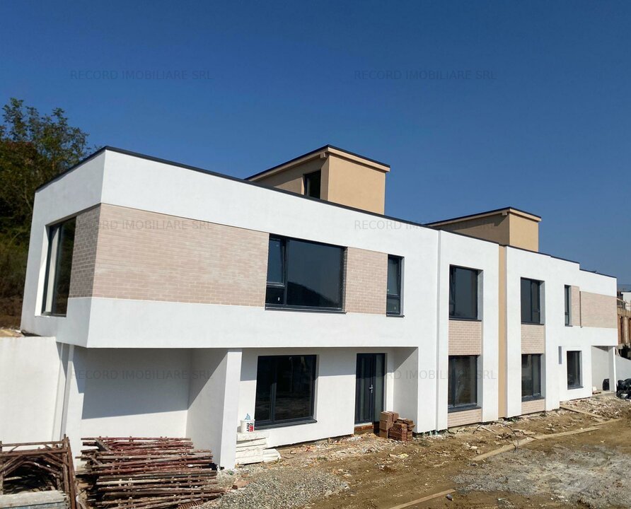 Duplex Floresti