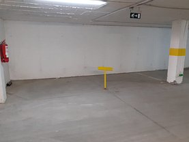 Vânzare parcarii subterane/garaje