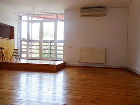 Casa de închiriat 4 camere, în Bucureşti, zona Primăverii