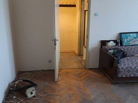 Apartament de vânzare 2 camere, în Bucuresti, zona Berceni