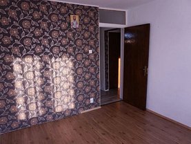 Apartament de vânzare 3 camere, în Bucuresti, zona Mosilor