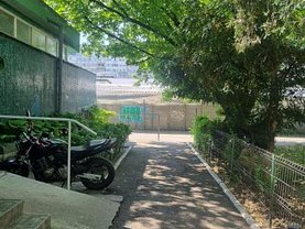Garsonieră de vânzare în Bucuresti, Militari